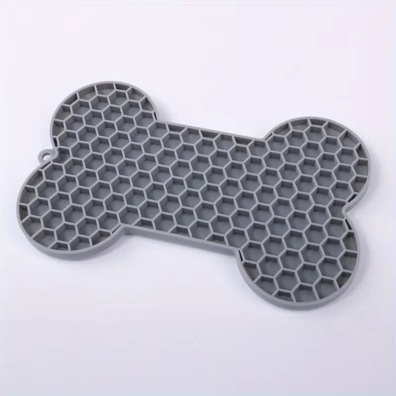 The Ultimate Dog Lick Mat — Slow Feeder, Stress Relief & Bath Time Helper