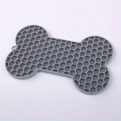 The Ultimate Dog Lick Mat — Slow Feeder, Stress Relief & Bath Time Helper